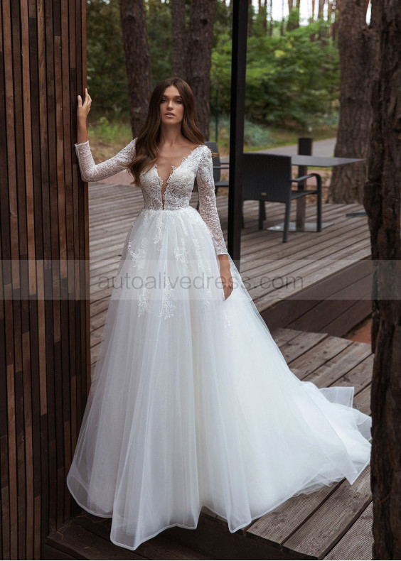 Long Sleeve Ivory Lace Tulle Beaded Wedding Dress